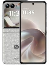 Motorola Razr 70 poster
